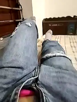 Lili 2love online show from 3, 11, 2025