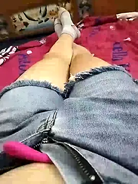 Lili 2love online show from 23, 10, 2025