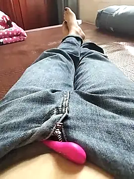 Lili 2love online show from 16, 10, 2025