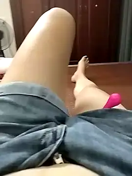 Lili 2love online show from 16, 10, 2025