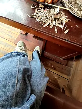 Lili 2love online show from 12, 11, 2025