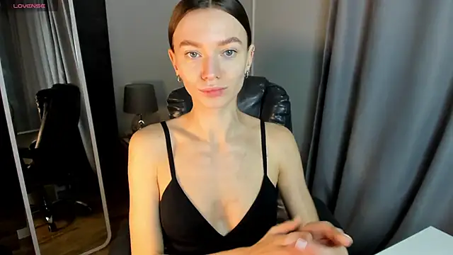 EvaToniz online show from 29, 11, 2025