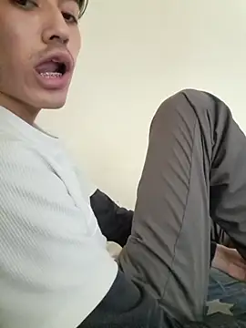 DanielTorres1 online show from 12, 2, 2026