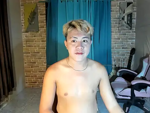 ur fucking rolly online show from 15, 6, 2026