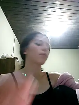 alicemoon24 online show from 2, 10, 2025