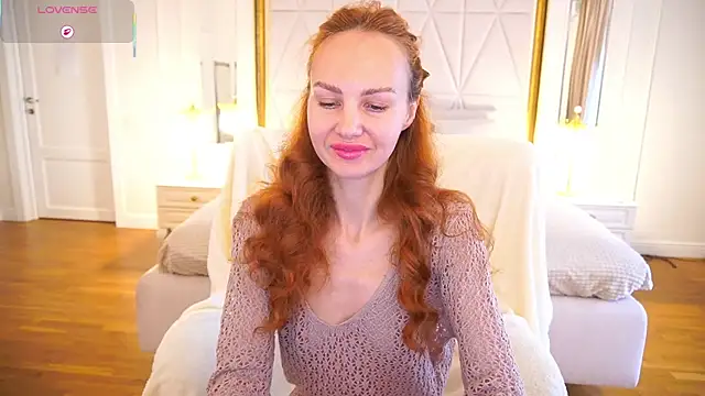 GingerGaze online show from 10, 5, 2026