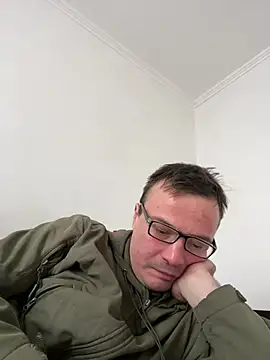 viktor1992-1-1 online show from 23, 2, 2026