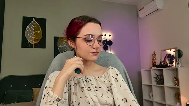 ElizabethMilller  online show from 27, 11, 2025