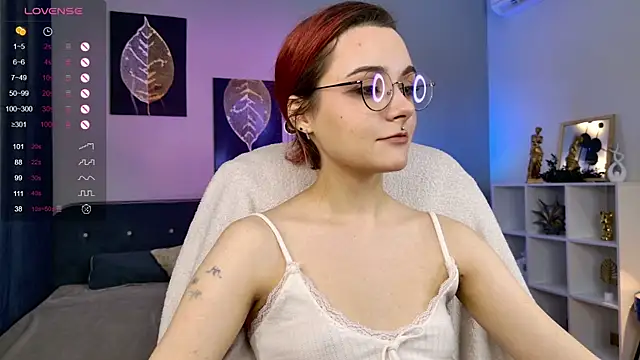 ElizabethMilller  online show from 1, 12, 2025