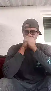 Thatfknguy81 online show from 3, 5, 2026