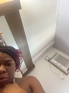 Priihmedeiros online show from 25, 11, 2025