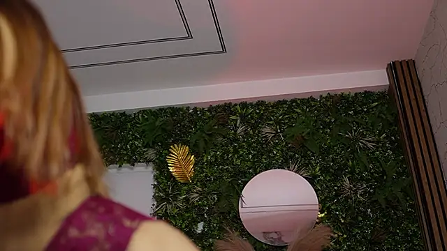 sisi von dee online show from 7, 3, 2026