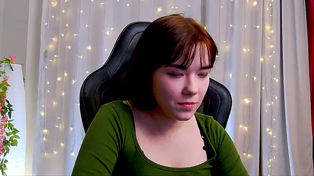 Kelly foox online show from 6, 10, 2025