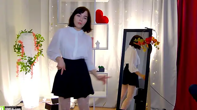 Kelly foox online show from 4, 11, 2025