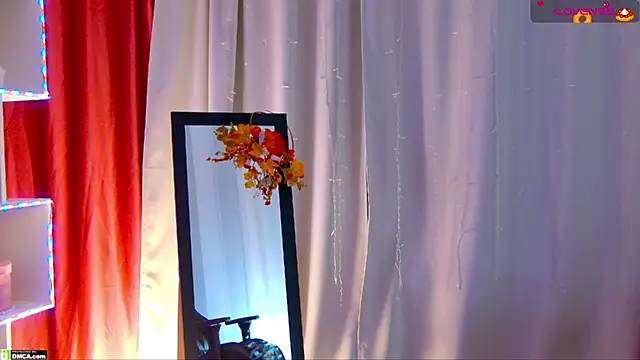 Kelly foox online show from 18, 11, 2025