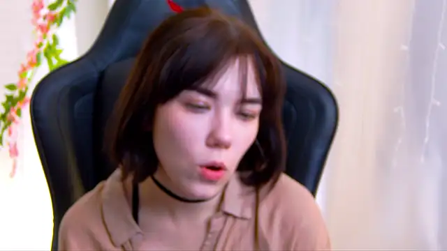 Kelly foox online show from 19, 10, 2025