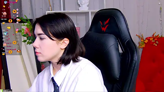 Kelly foox online show from 1, 12, 2025