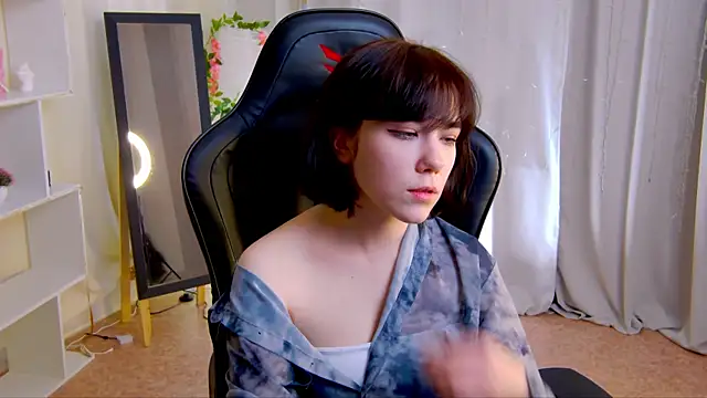 Kelly foox online show from 21, 10, 2025