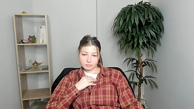 BrittGupton online show from 3, 10, 2025