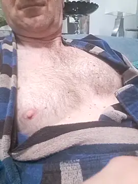 Snapshot of Vintermelon2 chatting on 24, 2, 2026 Vintermelon2 online show from 24, 2, 2026