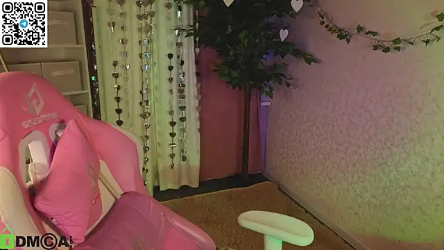 L1na Reeds online show from 20, 2, 2026