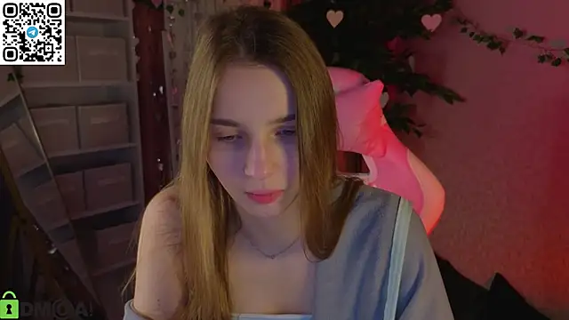 L1na Reeds online show from 9, 2, 2026