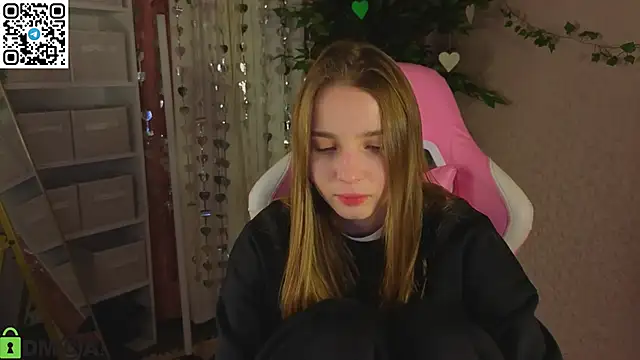 L1na Reeds online show from 7, 2, 2026