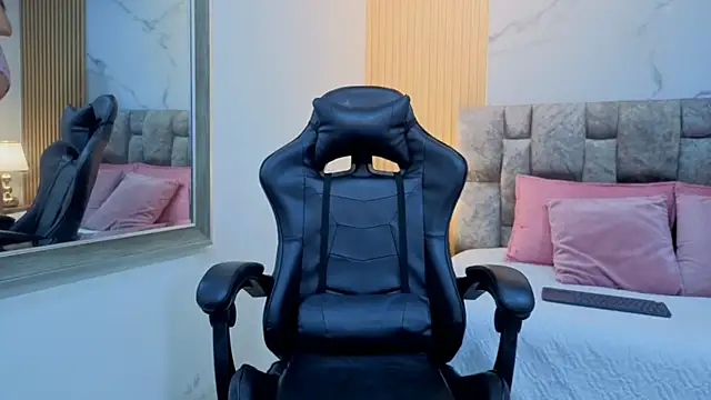 angel  kiss online show from 11, 3, 2026