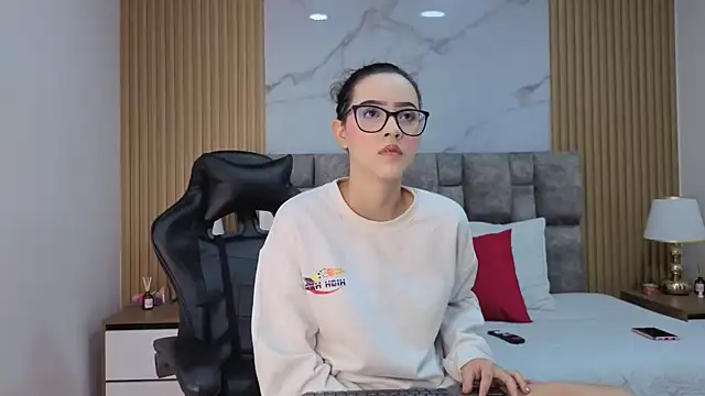 angel  kiss online show from 24, 2, 2026