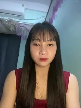 Snapshot of banlinh004 chatting on 4, 5, 2026 banlinh004 online show from 4, 5, 2026