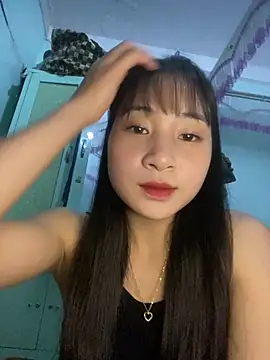 Snapshot of banlinh004 chatting on 20, 3, 2026 banlinh004 online show from 20, 3, 2026
