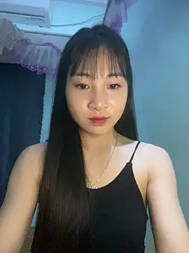 Snapshot of banlinh004 chatting on 3, 5, 2026 banlinh004 online show from 3, 5, 2026