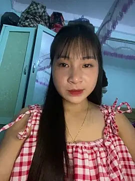 Snapshot of banlinh004 chatting on 31, 3, 2026 banlinh004 online show from 31, 3, 2026
