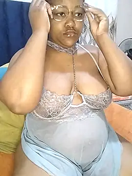 SweetJuicyPussy97 online show from 23, 6, 2026