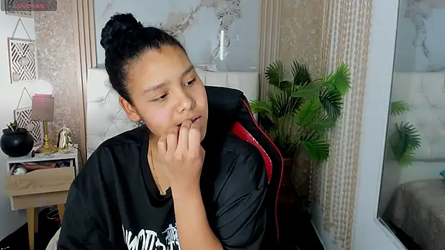 AriaVega online show from 30, 3, 2026