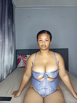 Sultrytits6 online show from 13, 3, 2026