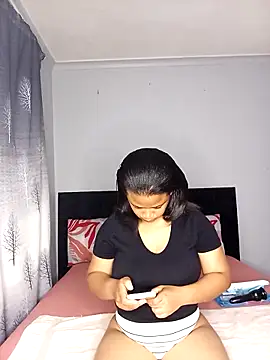 Snapshot of Sultrytits6 chatting on 11, 11, 2025 Sultrytits6 online show from 11, 11, 2025