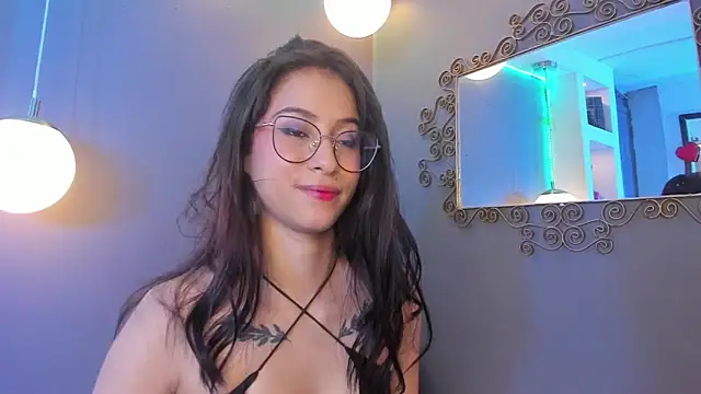 Alana Martinez  online show from 13, 3, 2026