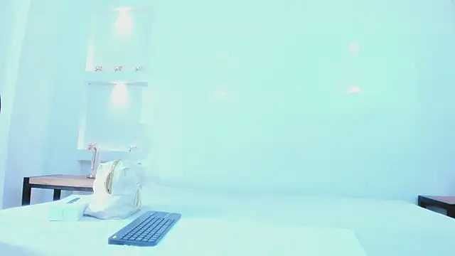 isaa stone online show from 17, 12, 2025