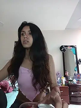 caramel doll   online show from 10, 11, 2025