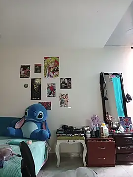 caramel doll   online show from 13, 11, 2025