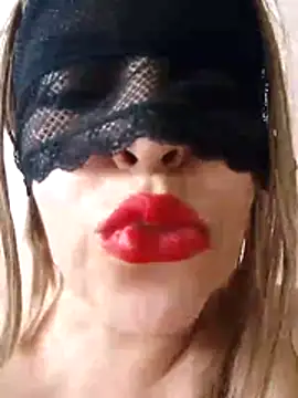 Snapshot of -Sonbola chatting on 8, 6, 2026 -Sonbola online show from 8, 6, 2026