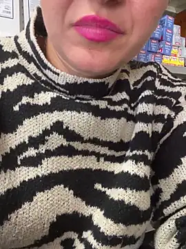 Daiana Andra online show from 18, 10, 2025