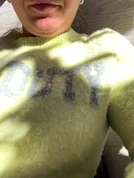 Daiana Andra online show from 3, 11, 2025