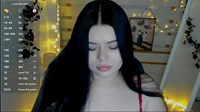 Mona Esty online show from 28, 2, 2026