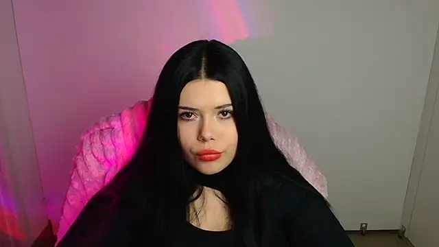 Mona Esty online show from 11, 10, 2025