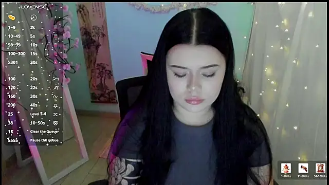 Mona Esty online show from 6, 4, 2026