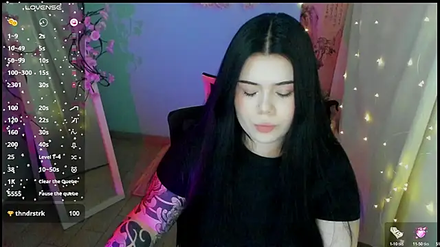 Mona Esty online show from 18, 5, 2026