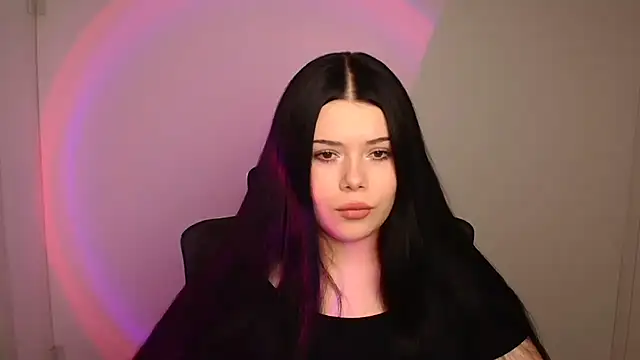 Mona Esty online show from 24, 10, 2025