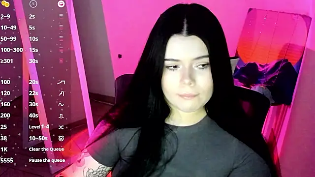 Mona Esty online show from 3, 3, 2026